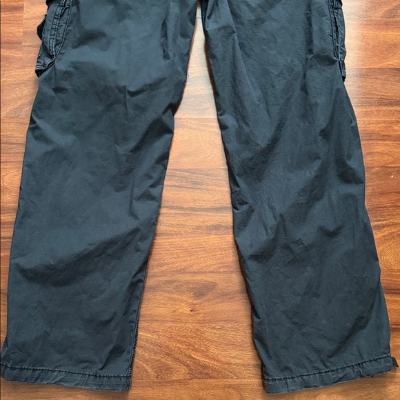 Women's American Eagle Cargo Pants - Picture 13 of 15